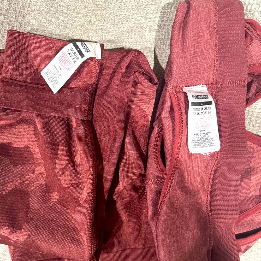 Gymshark sports bra/ leggings set - Picture 3 of 5